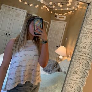 WHITE TOP WITH COLOR DETAILS⭐️